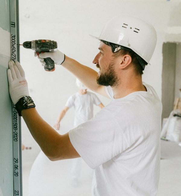 Innenausbau Zürich – Komplettlösungen für hochwertige Innenarchitektur Innenausbau Zürich mit Trockenbau, Malerarbeiten und edlen Bodenbelägen