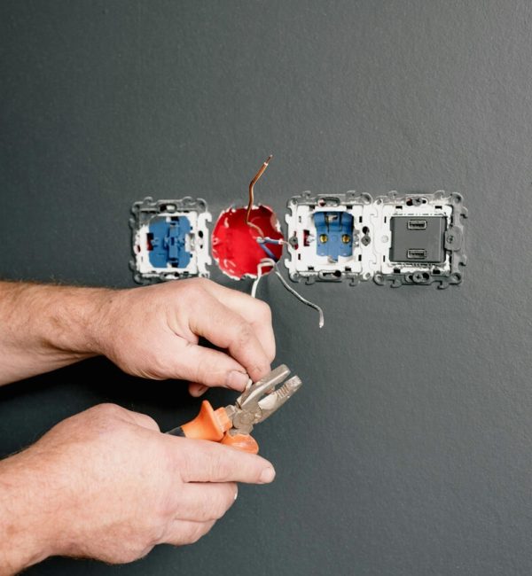 Bauunternehmung Raum Zürich garantiert präzise Bauleitung und Qualität Bauunternehmung Raum Zürich koordiniert Gewerke für reibungslose Abläufe