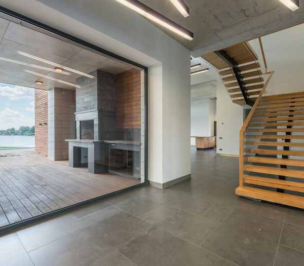 Sanierung Mehrfamilienhaus Zürich – Koordiniertes Bauprojekt für höchste Qualität Sanierung Mehrfamilienhaus Zürich mit perfekter Koordination aller Baugewerke