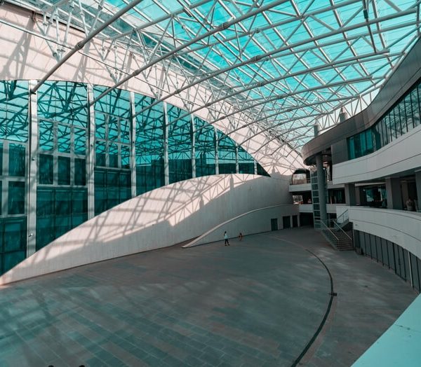 Bauunternehmen Kanton Zürich – Partner für Neubau, Umbau und Sanierung Bauunternehmen Kanton Zürich überzeugt durch Qualität, Transparenz und Fachkompetenz